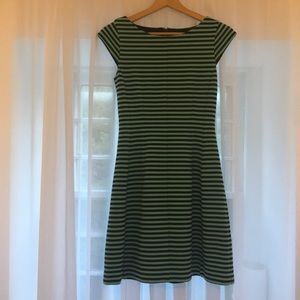 Lilly Pulitzer women’s striped dress